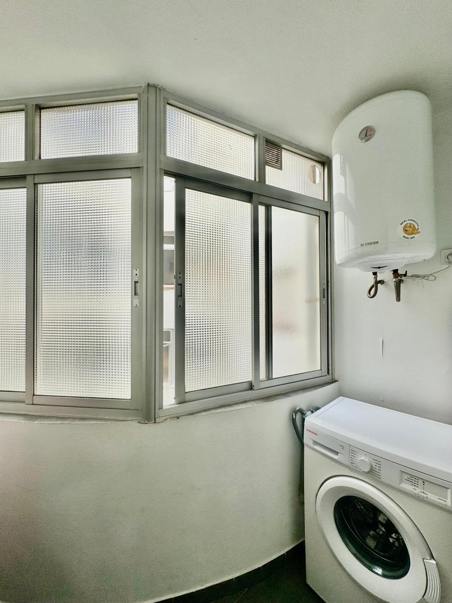 Acogedor Apartamento En Malaga Exterior photo